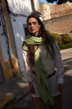 Wayda Schal in Pistachio Planet