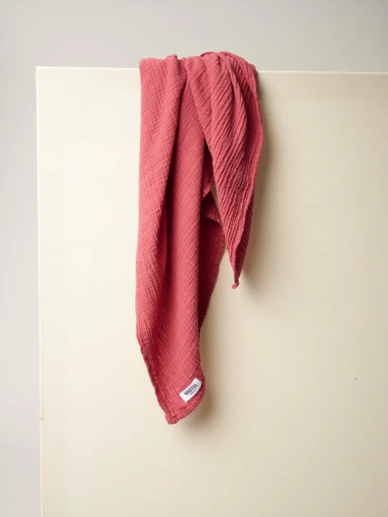 Wayda Schal in Florence Raspberry