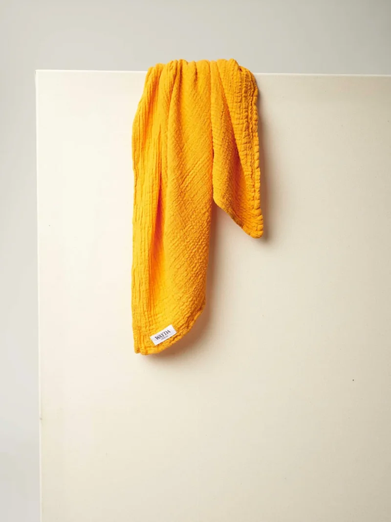 Wayda Schal in Orange Glow