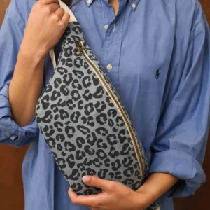 Gürteltasche Leoprint Sky Blue