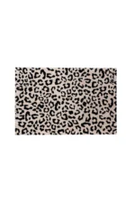 Türmatte Oliver von Mad About Mats im Leo-Print