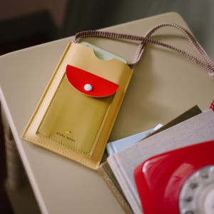 Phone pouch apple juice