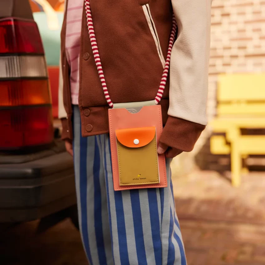 Phone pouch coral pink5